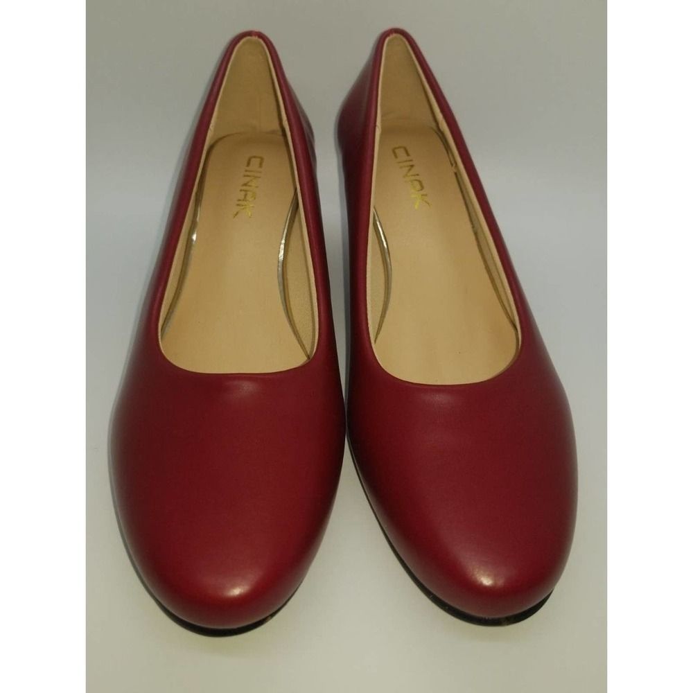 Clarks Women's Red Round-Toe Flats